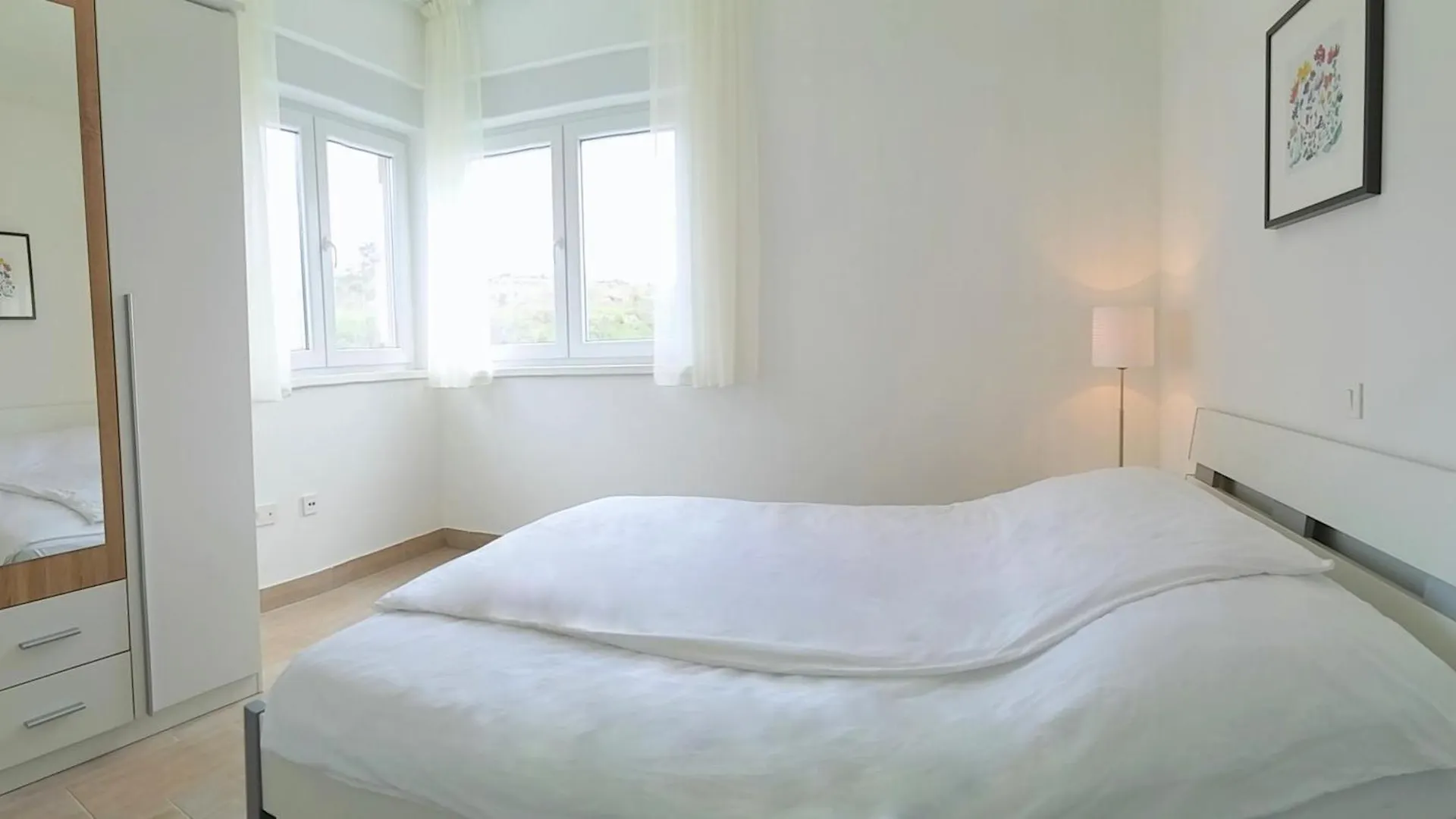 Apartments Nicolas - Beach & Sea 10M Away - Amazing Sea View! Rtina 0*,